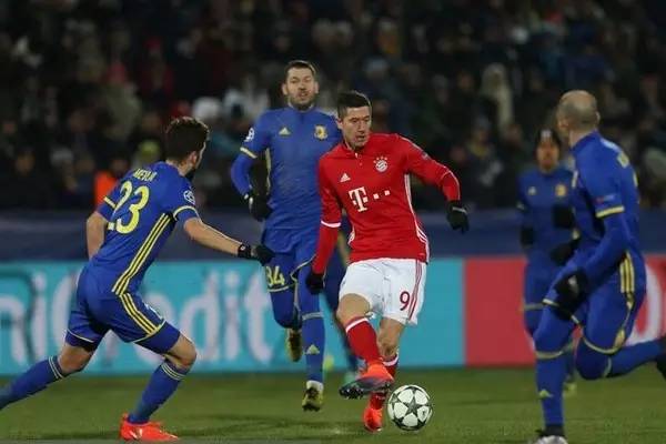 和传接球基 和传接球基